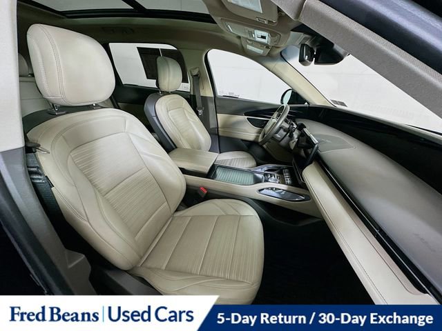 Used 2024 Lincoln Nautilus Reserve w/ Equipment Group 202A AWD/4WD image 37