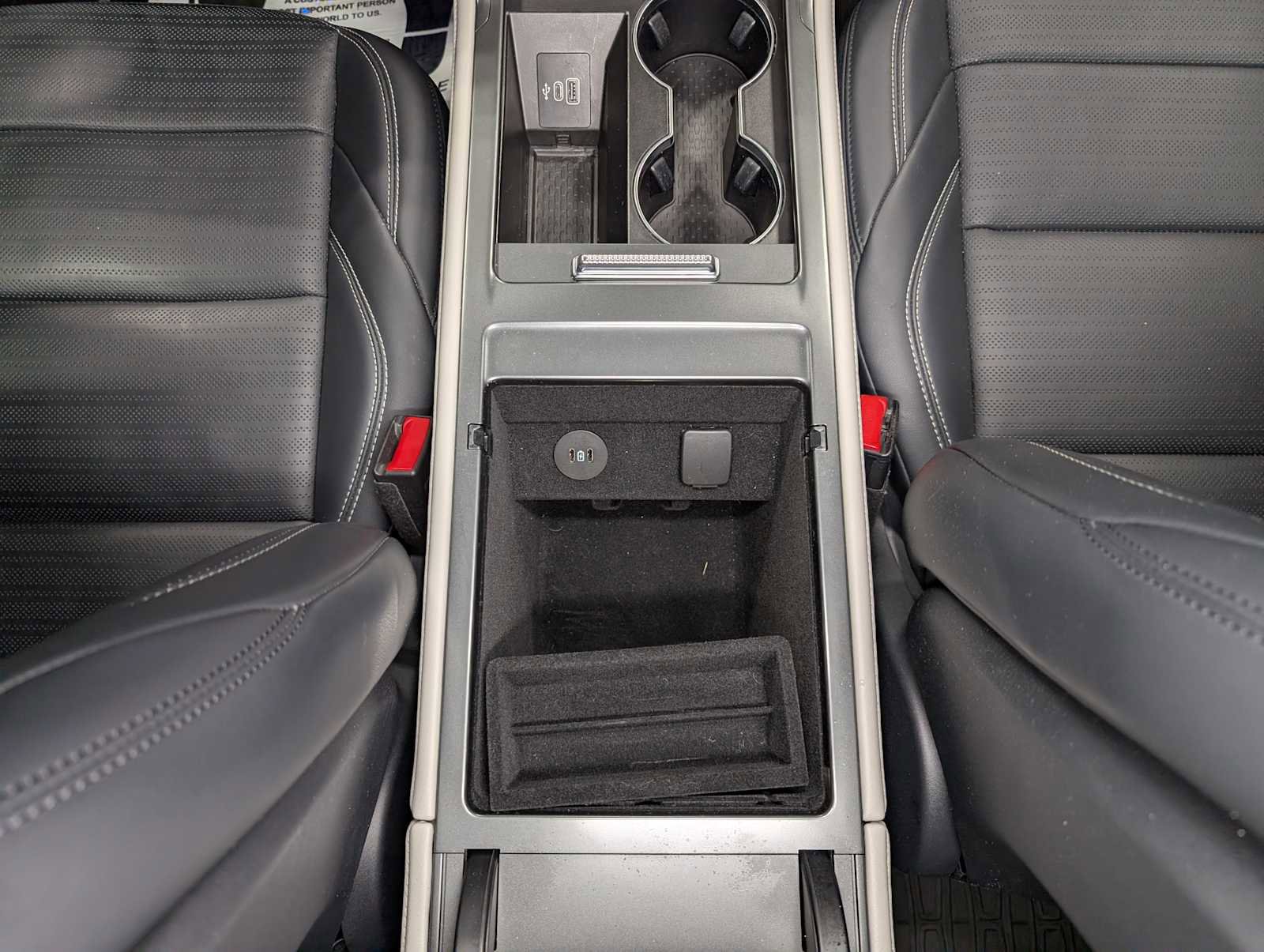 Certified 2025 Lincoln Nautilus Reserve image 21