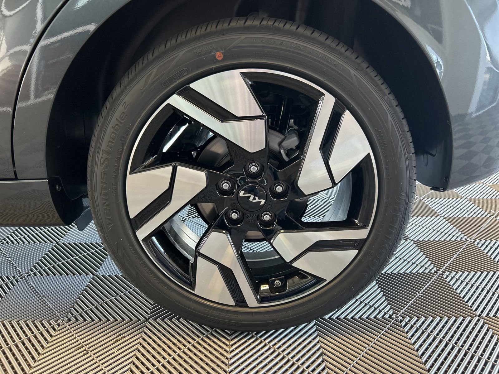 New 2025 Kia Soul GT-Line image 8