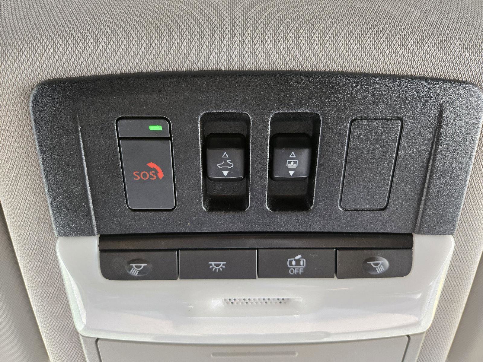 Used 2022 Nissan Rogue SL FWD image 23