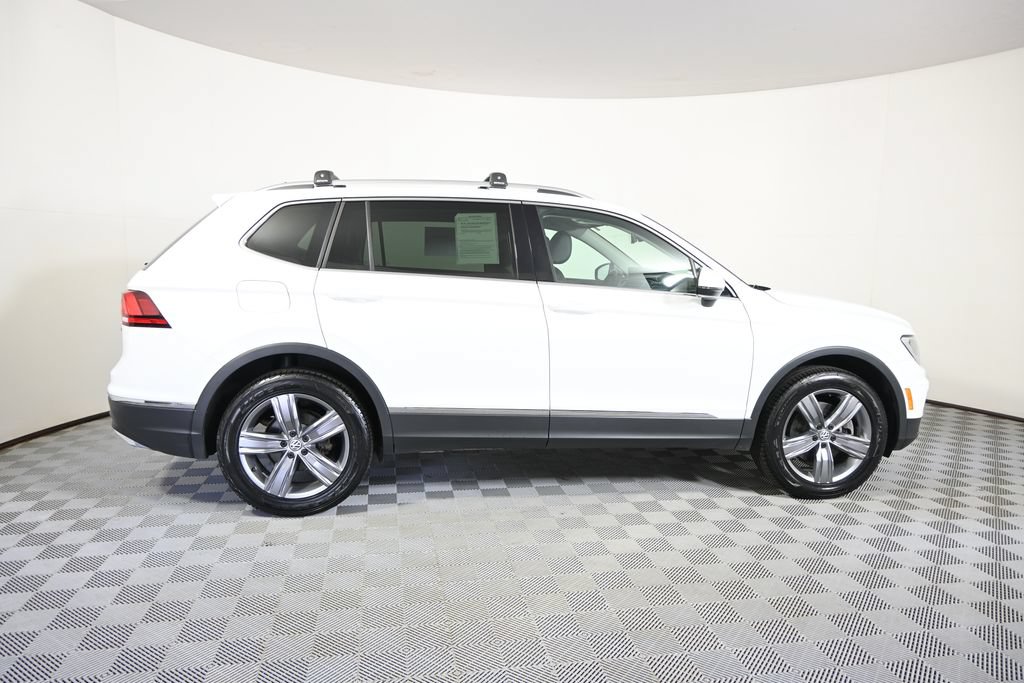 Used 2020 Volkswagen Tiguan SEL AWD/4WD image 7
