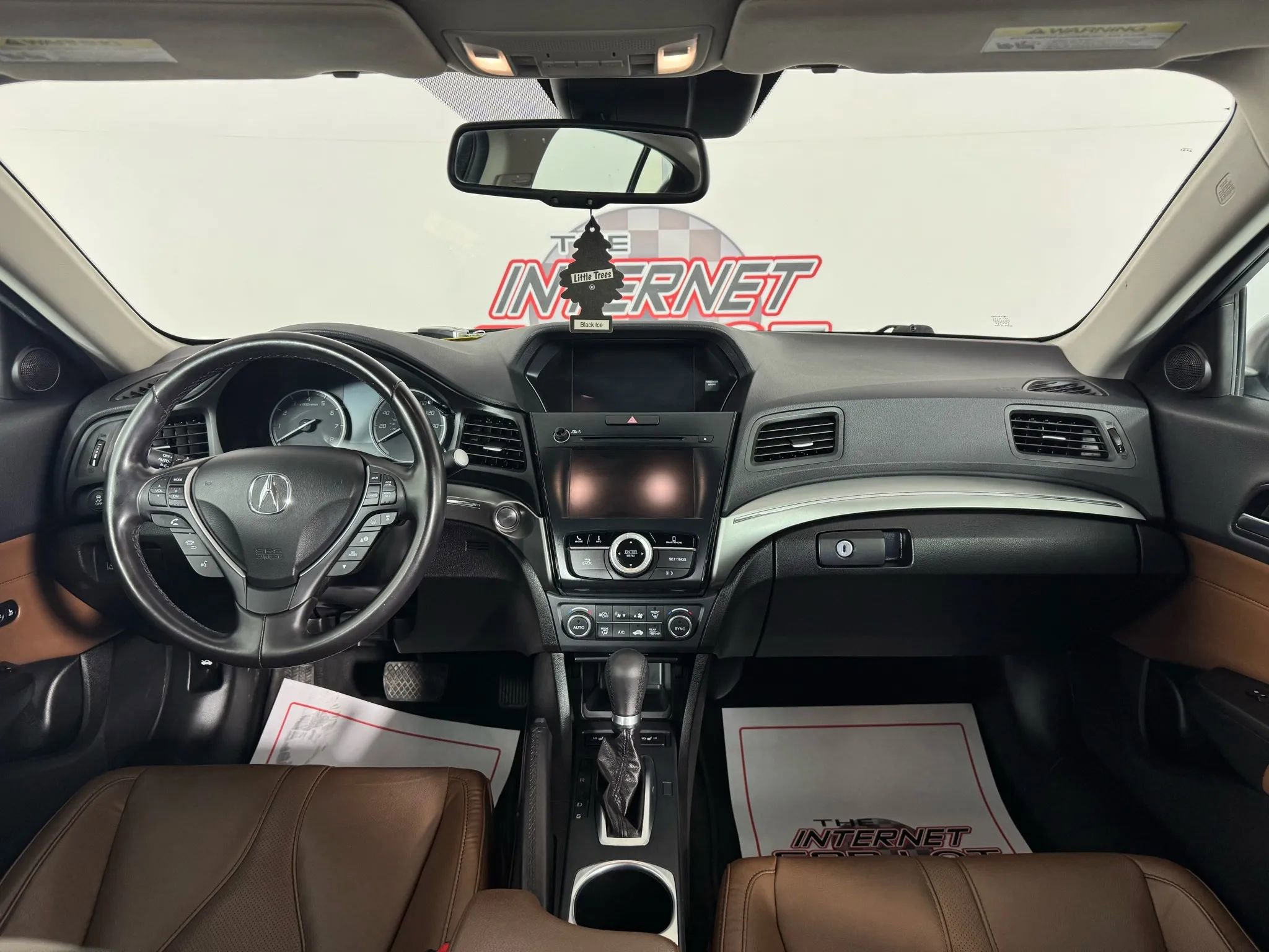 Used 2021 Acura ILX w/ Premium Package image 11