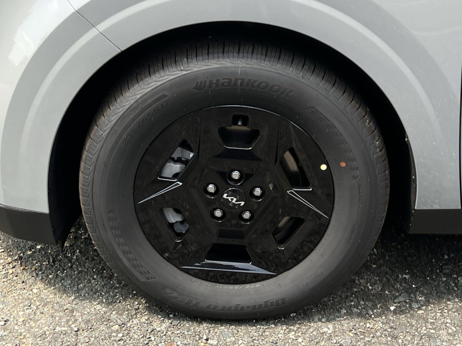 New 2027 Kia Carnival FWD image 17