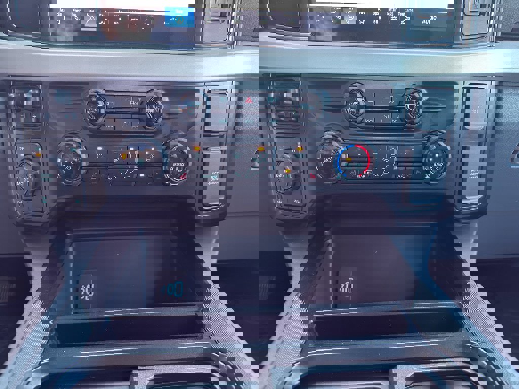 New 2026 Ford F350 XLT w/ XLT Premium Package image 36