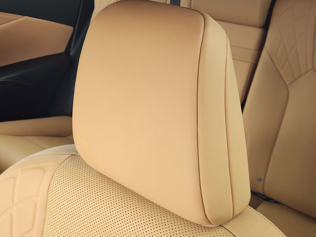 Used 2024 Lexus RX 350 Premium w/ Accessory Package (Z1) image 24