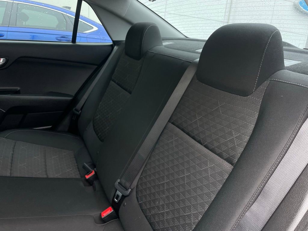 Used 2022 Kia Rio LX image 38