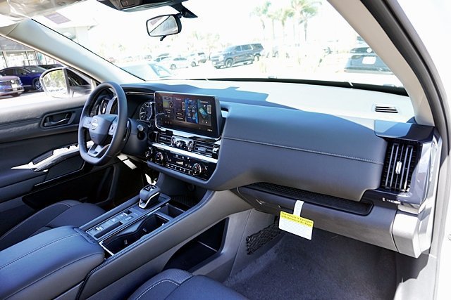 New 2026 Nissan Pathfinder SV FWD image 17