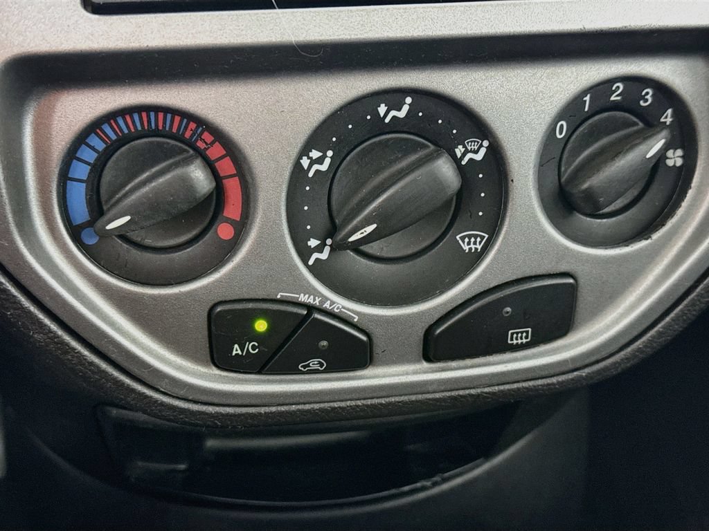 Used 2007 Ford Focus S FWD image 16