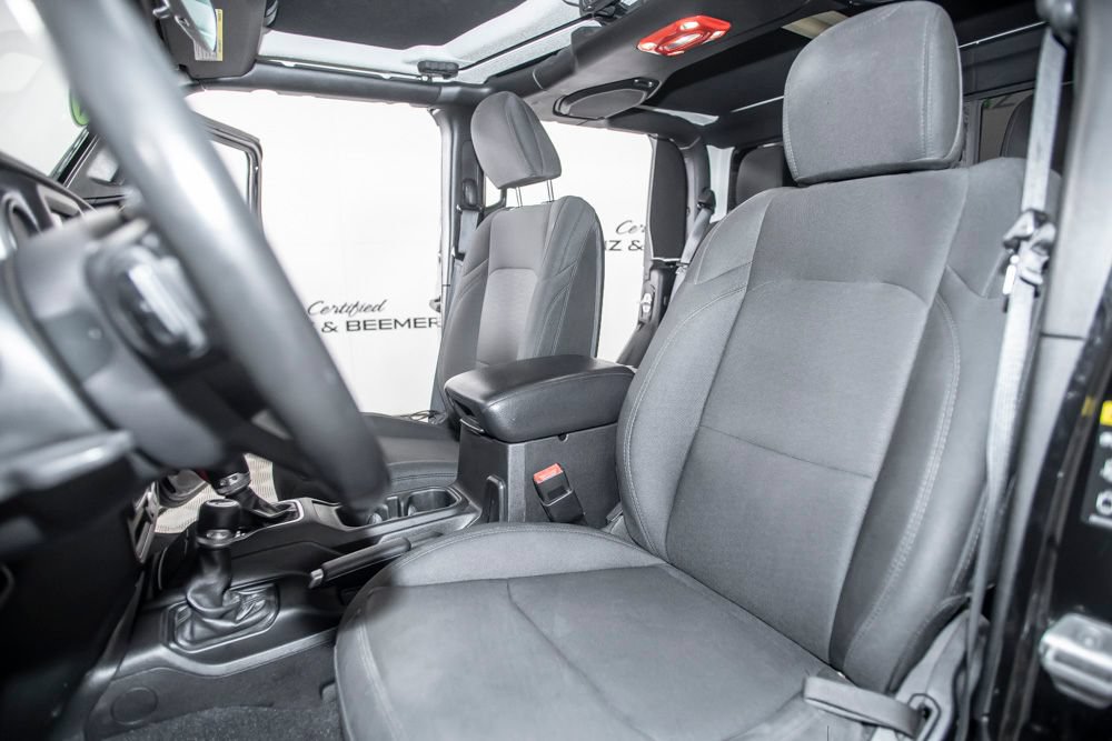 Used 2020 Jeep Gladiator Sport w/ Quick Order Package 24S AWD/4WD image 14