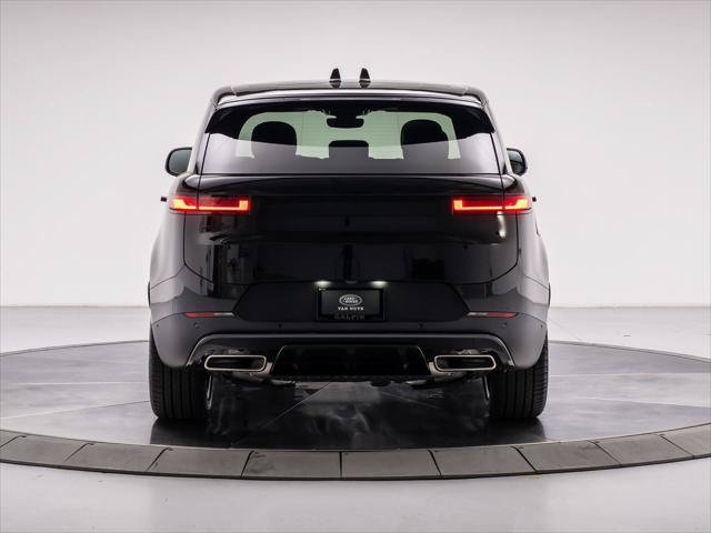 New 2027 Land Rover Range Rover Sport SE AWD/4WD image 4