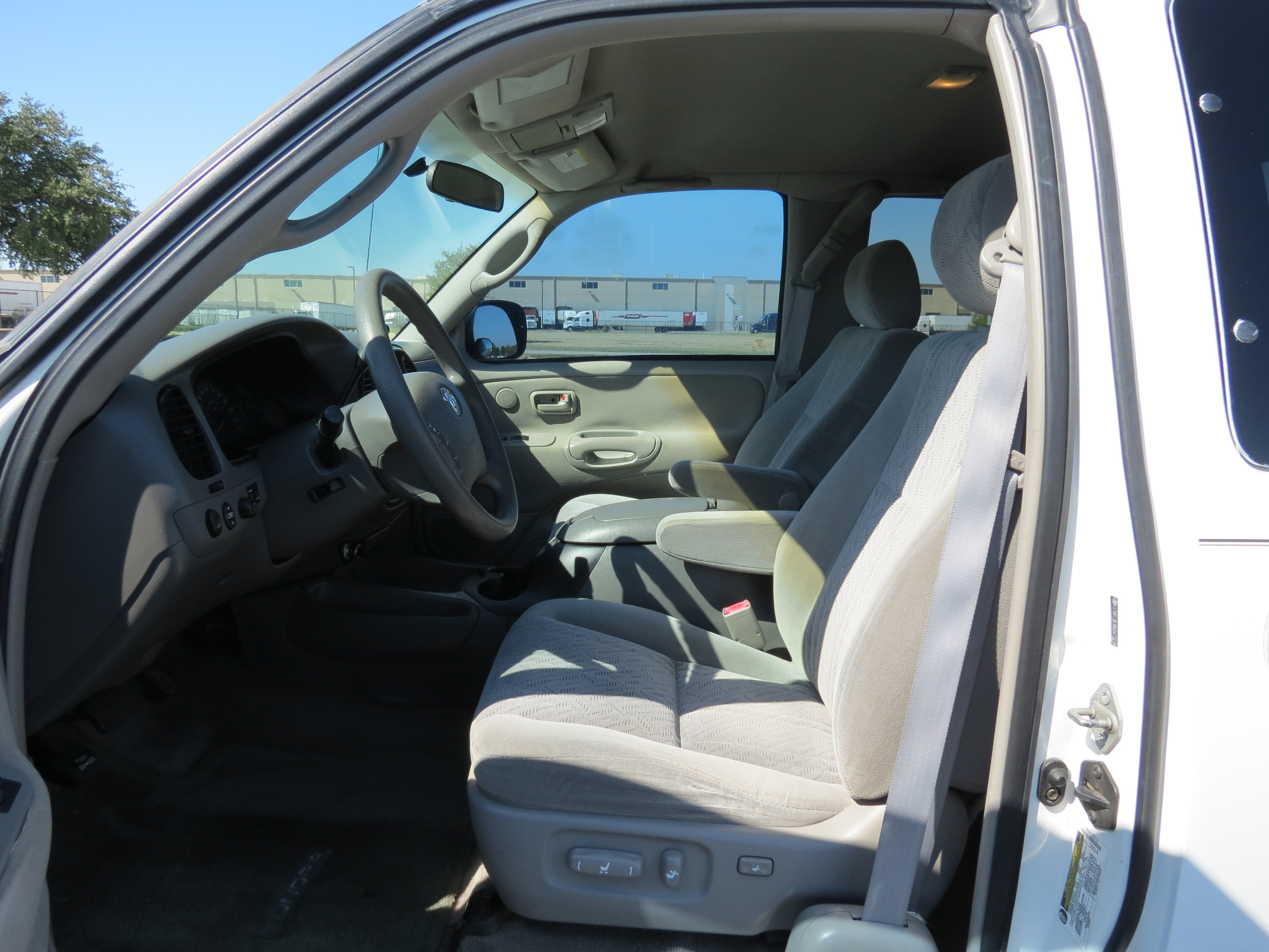 Used 2006 Toyota Tundra Limited RWD image 24