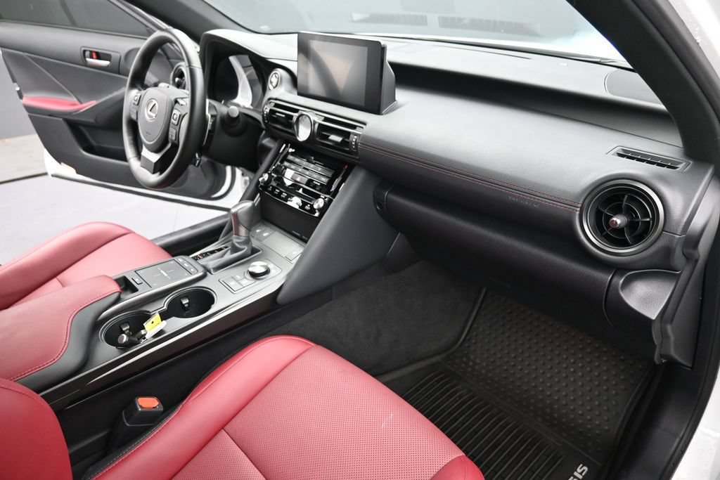 Used 2025 Lexus IS 350 F Sport RWD image 16