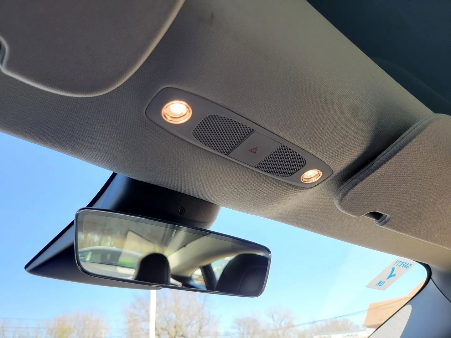 Used 2022 Tesla Model 3 Long Range AWD/4WD image 22