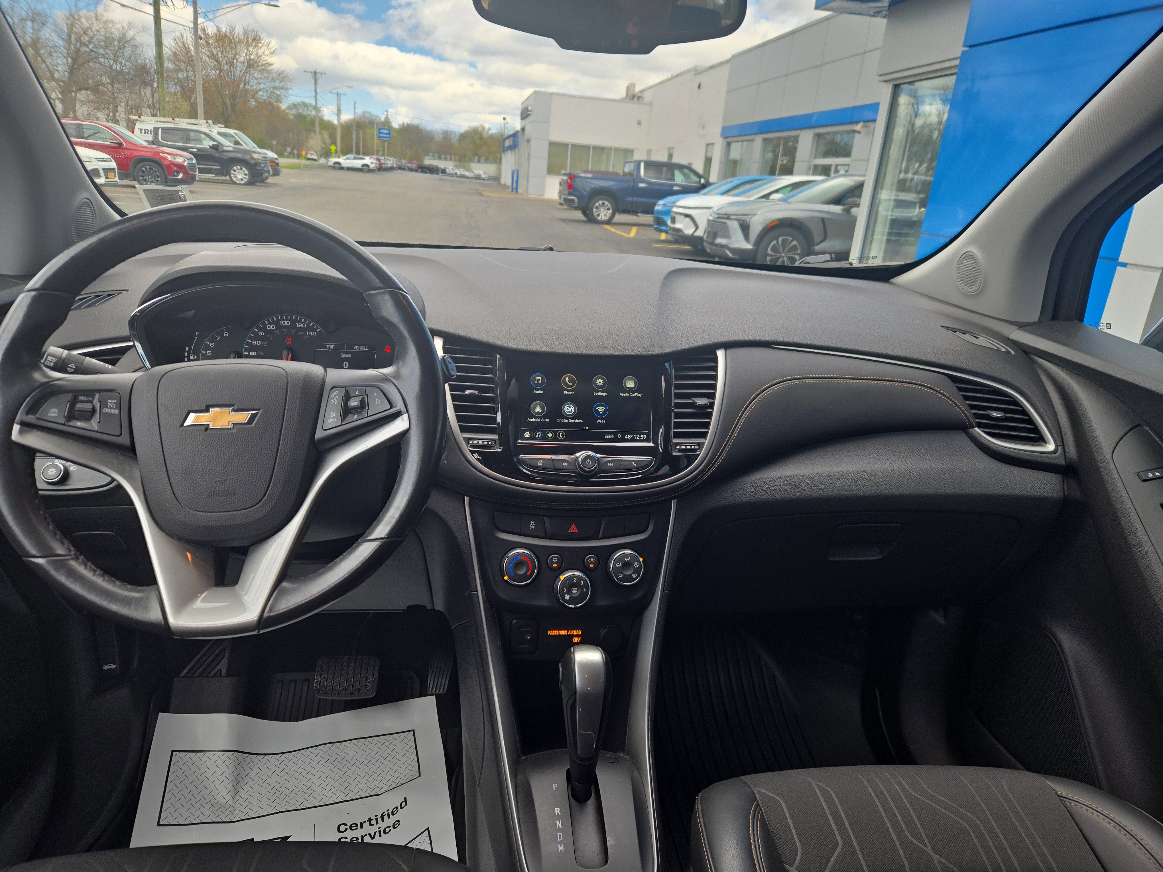 Used 2019 Chevrolet Trax LT w/ LT Convenience Package AWD/4WD image 3