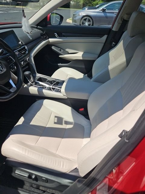 Used 2018 Honda Accord EX-L image 3