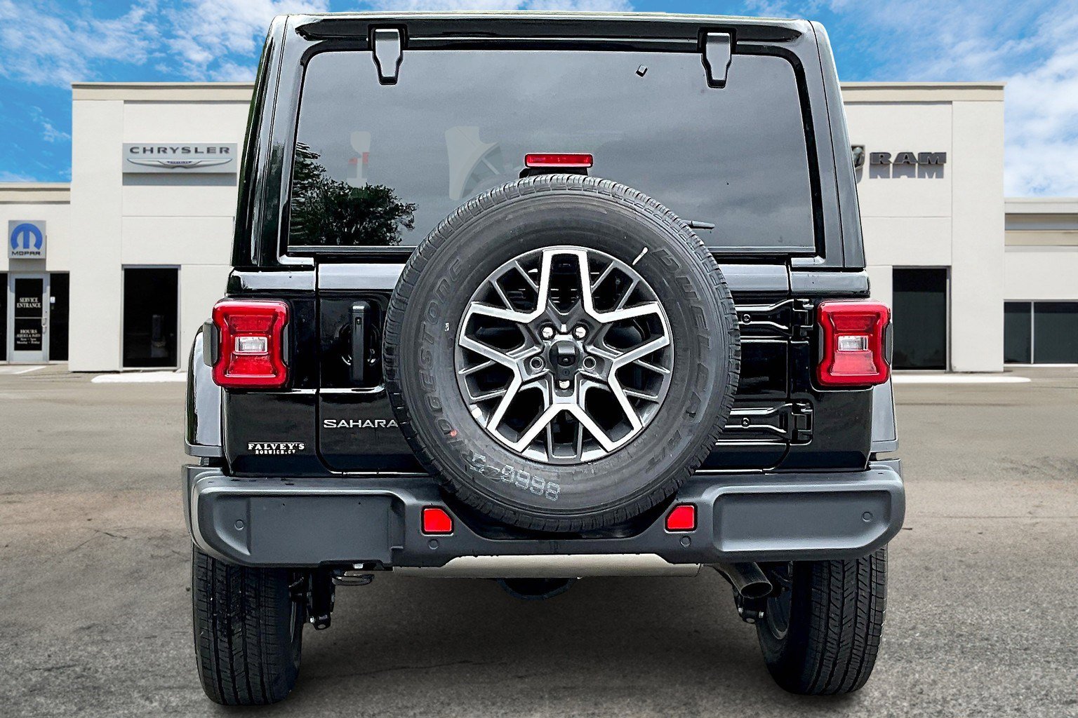 New 2025 Jeep Wrangler Sahara w/ Safety Group image 4