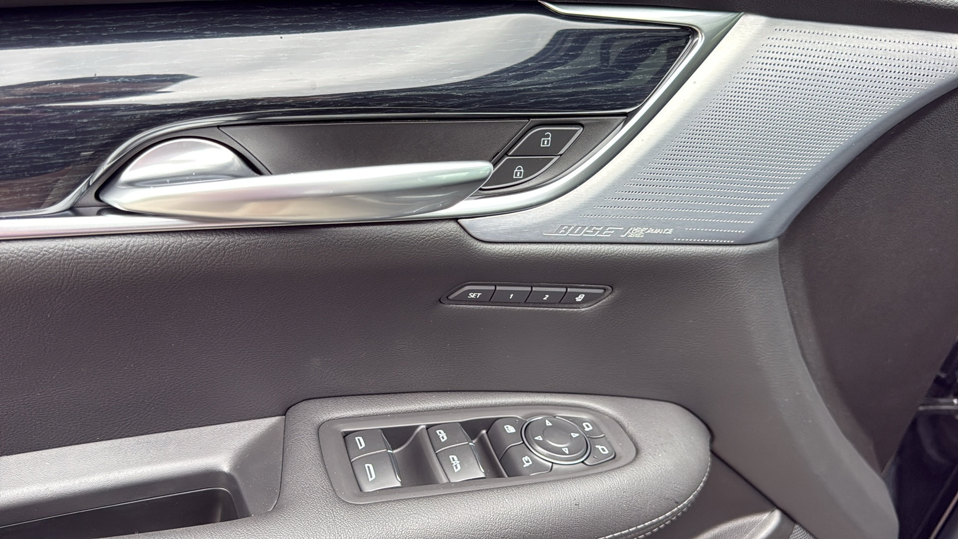 New 2026 Cadillac XT5 Premium Luxury w/ Driver Assist Package AWD/4WD image 11