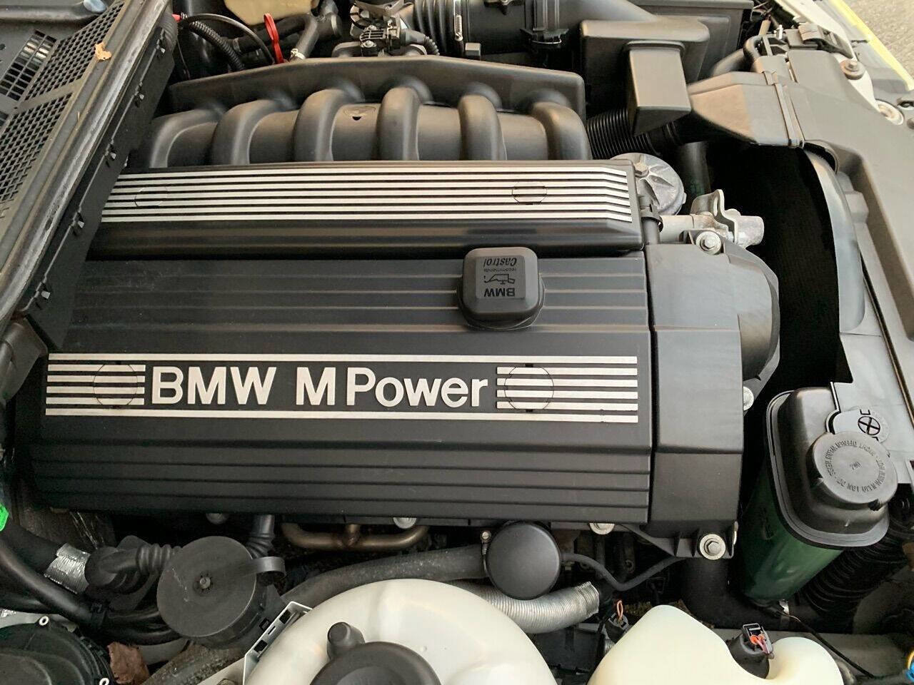 Used 1999 BMW M3 Convertible image 36