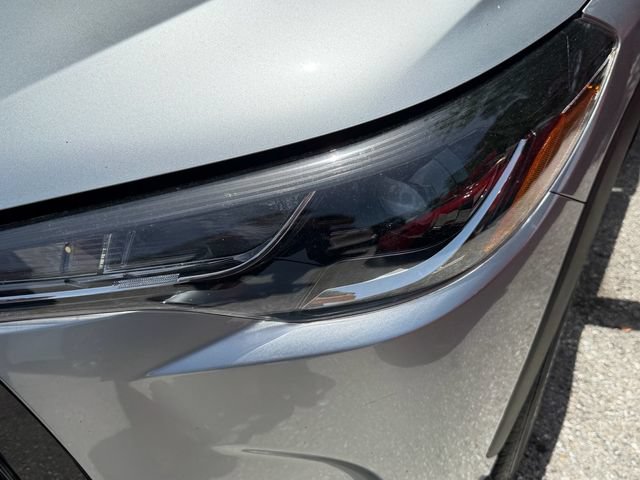 Used 2023 Toyota Corolla Cross L FWD image 12