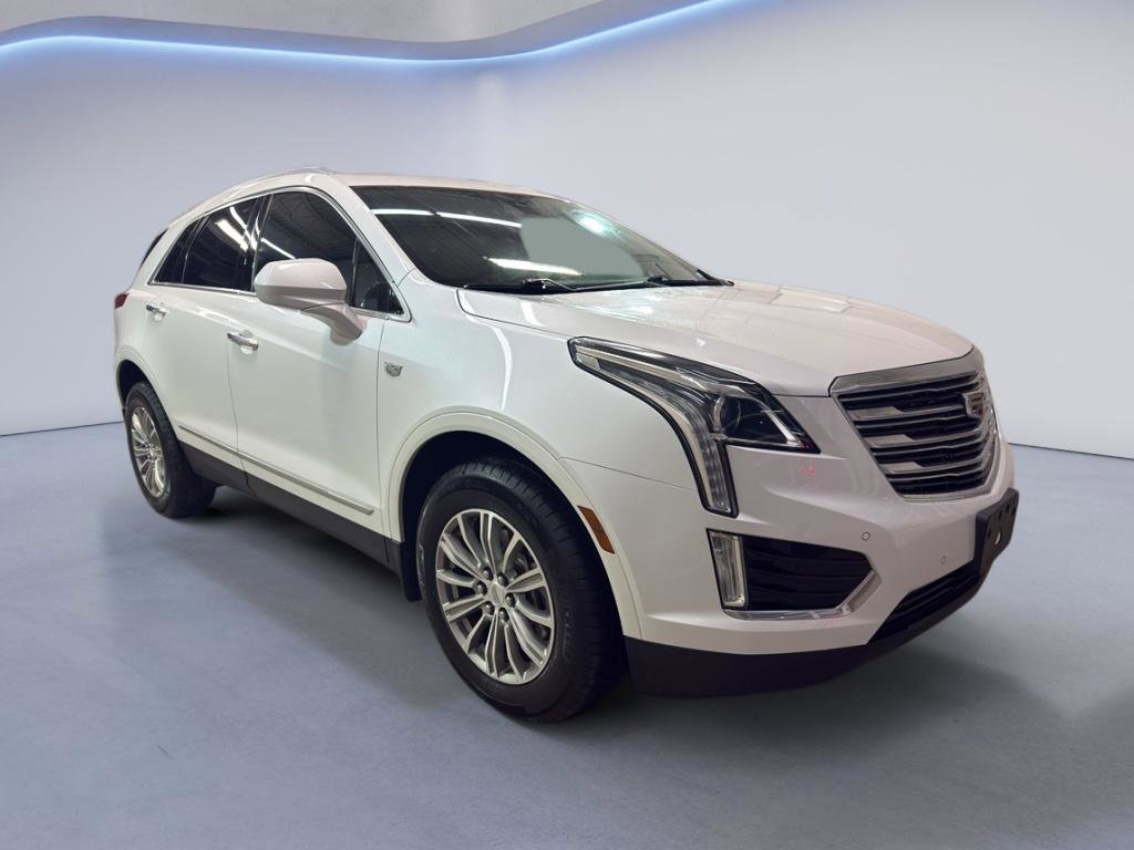 Used 2017 Cadillac XT5 Luxury w/ Driver Awareness Package AWD/4WD image 1