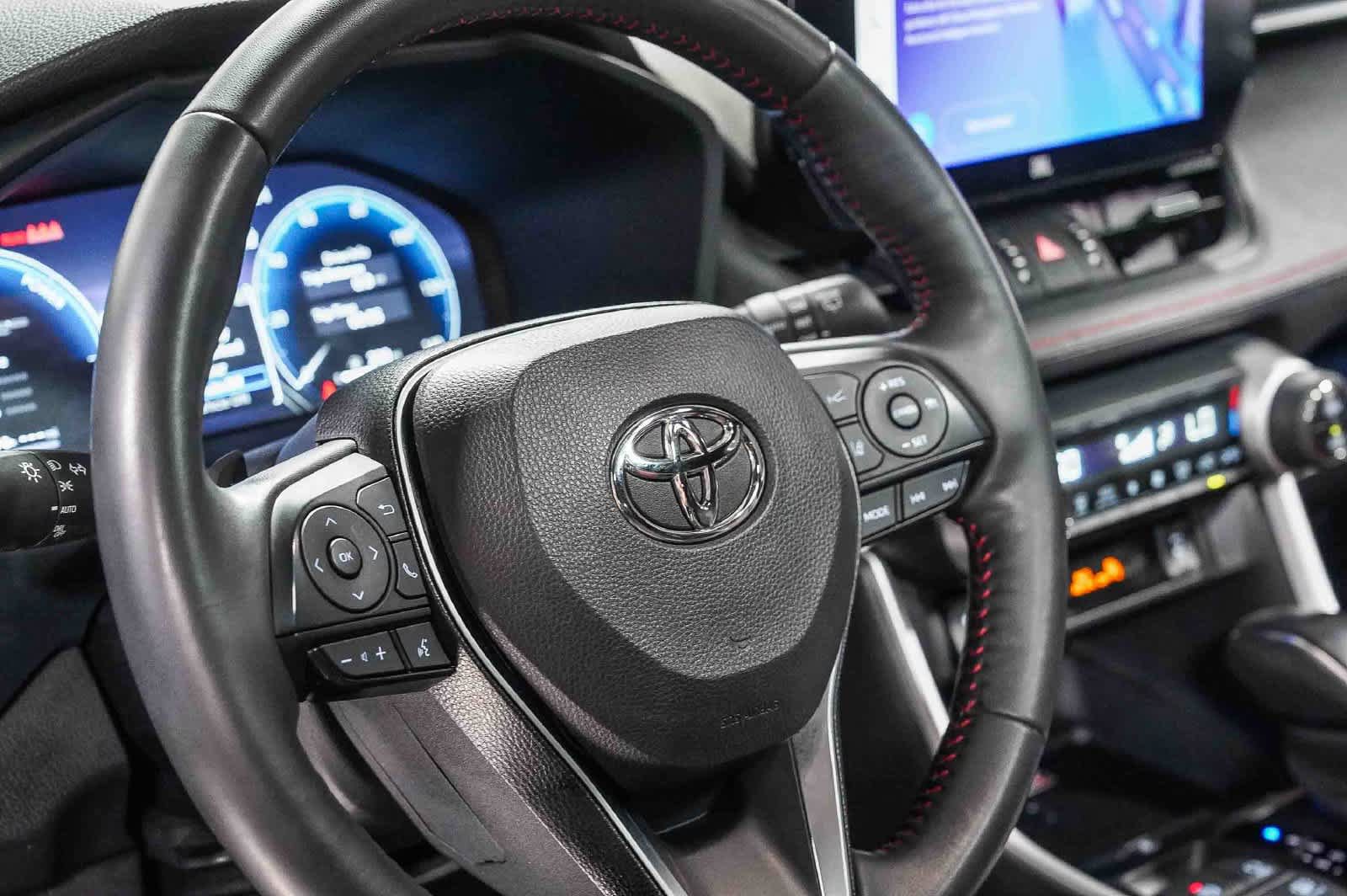 Certified 2024 Toyota RAV4 XSE w/ Weather Package AWD/4WD image 22