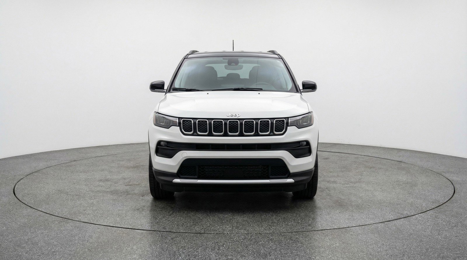 Used 2025 Jeep Compass Limited image 2