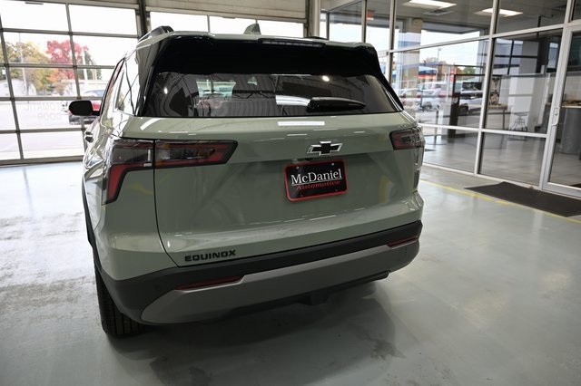 New 2026 Chevrolet Equinox LT w/ Convenience Package II image 6