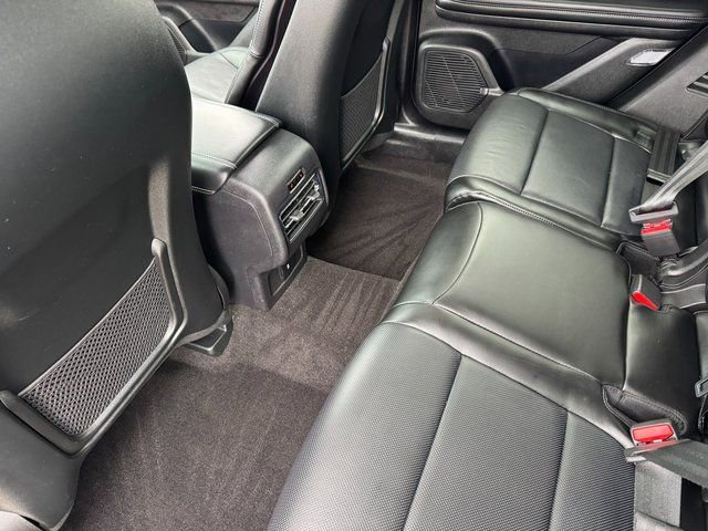 Used 2022 Lincoln Corsair Reserve w/ Equipment Group 201A image 17