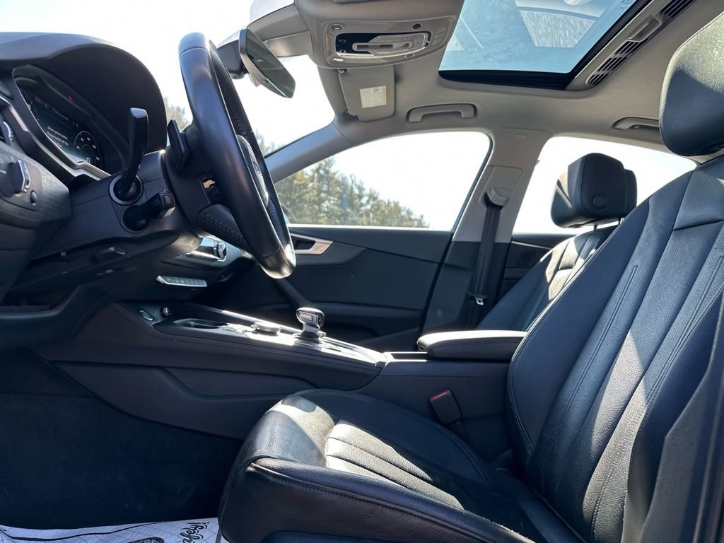Used 2018 Audi A4 2.0T Premium image 13
