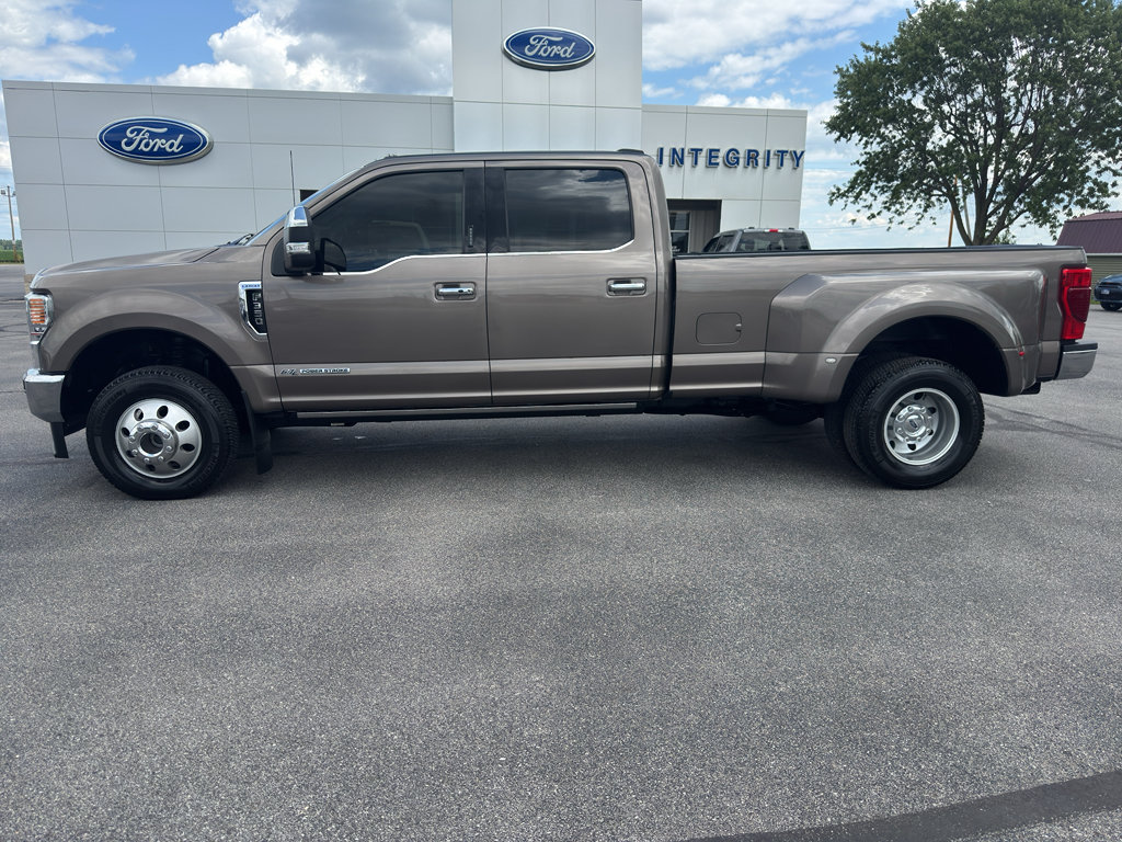 Used 2022 Ford F350 Lariat w/ Lariat Ultimate Package AWD/4WD image 2