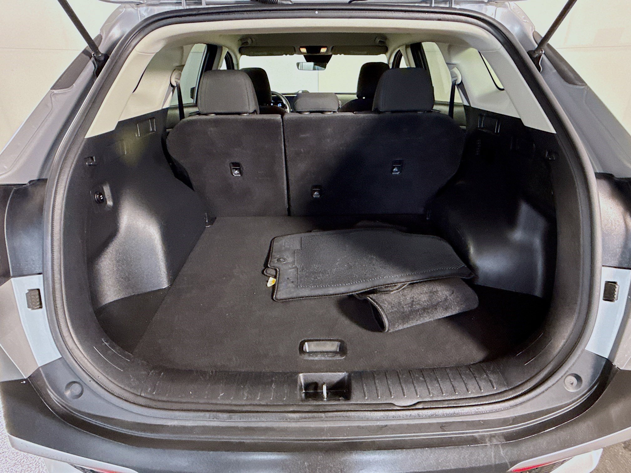 Used 2024 Kia Sportage LX image 34