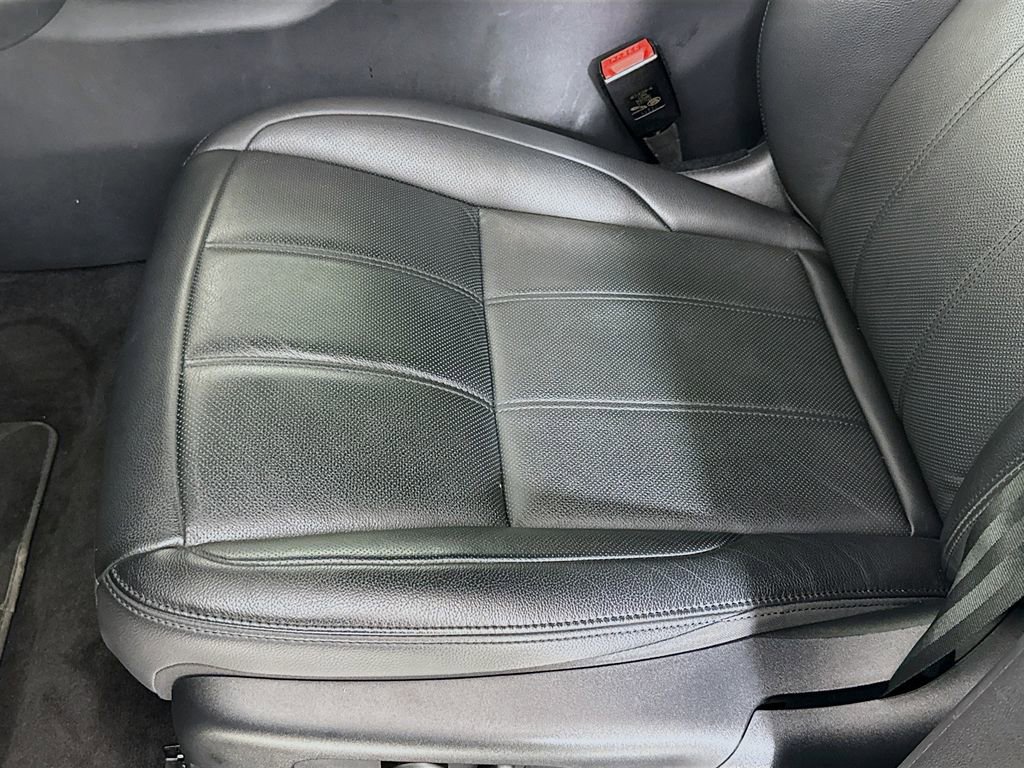 Used 2024 Land Rover Range Rover Evoque S image 20