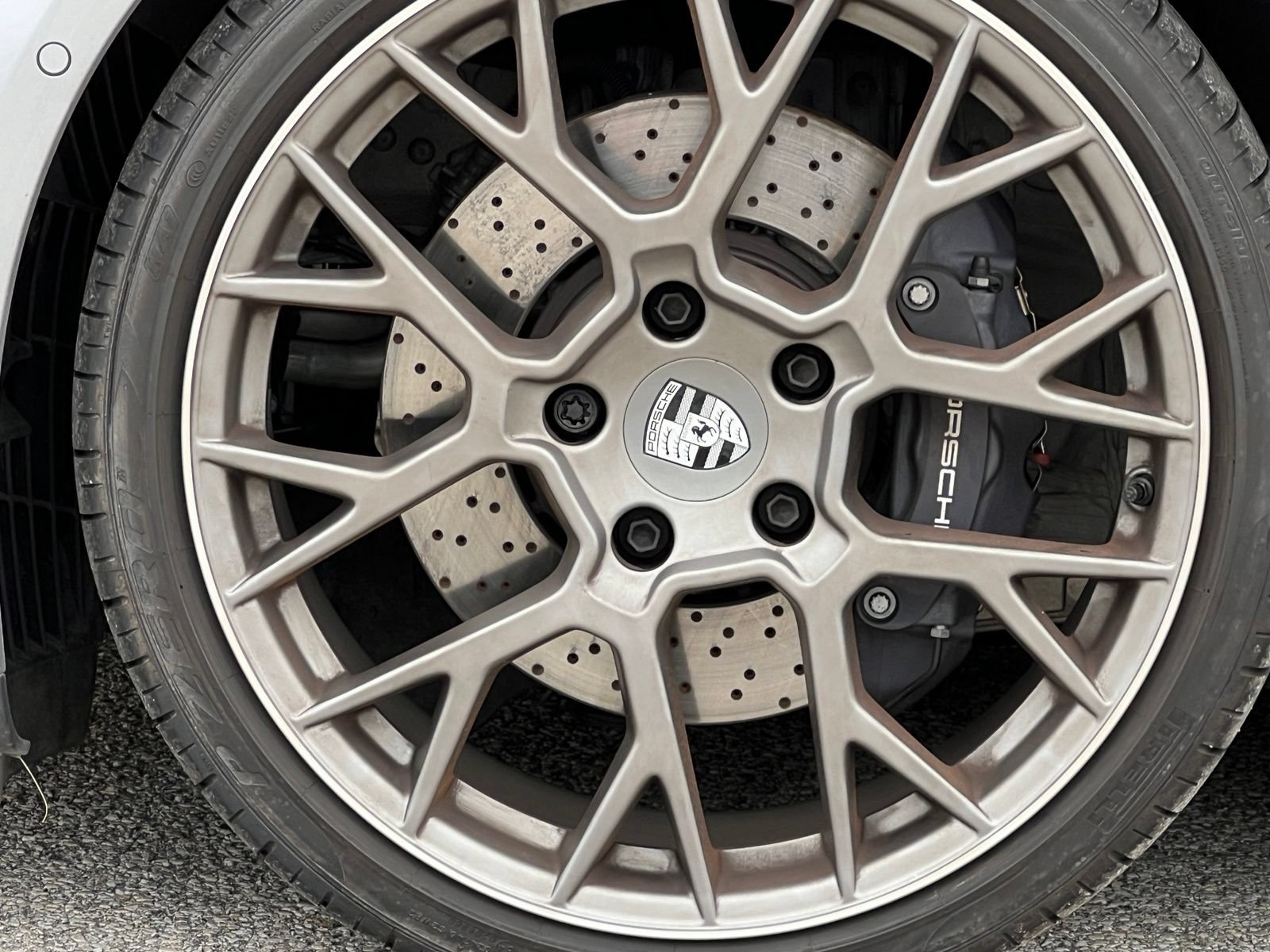 Certified 2025 Porsche 911 Carrera RWD image 16