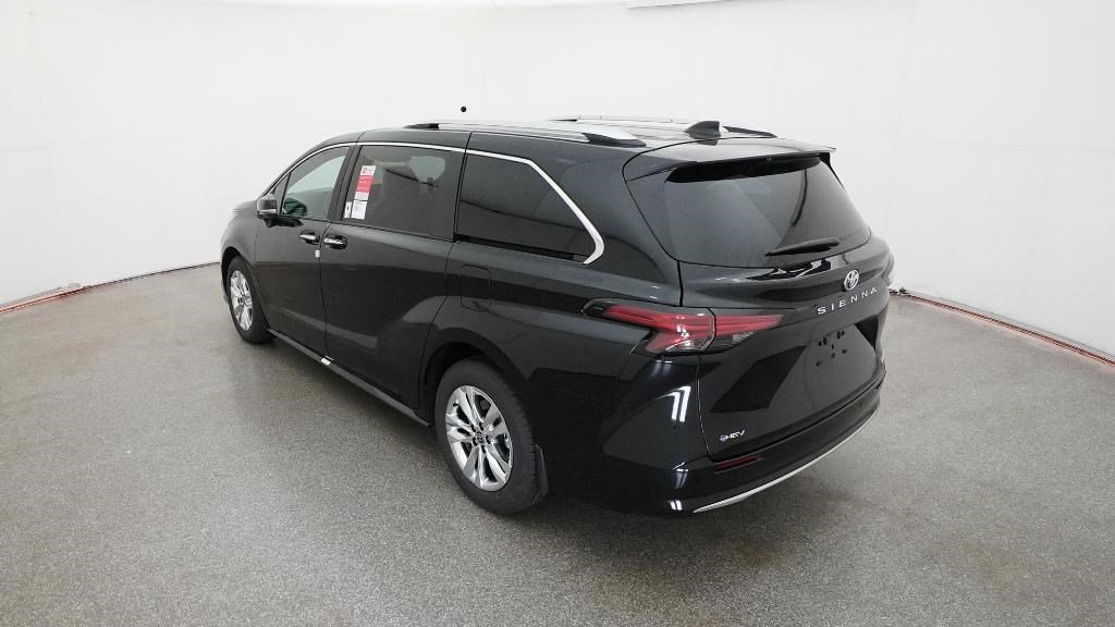 New 2026 Toyota Sienna Limited image 7