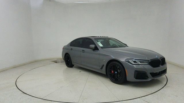 Used 2022 BMW 530e xDrive 530e iPerformance w/ Executive Package image 69