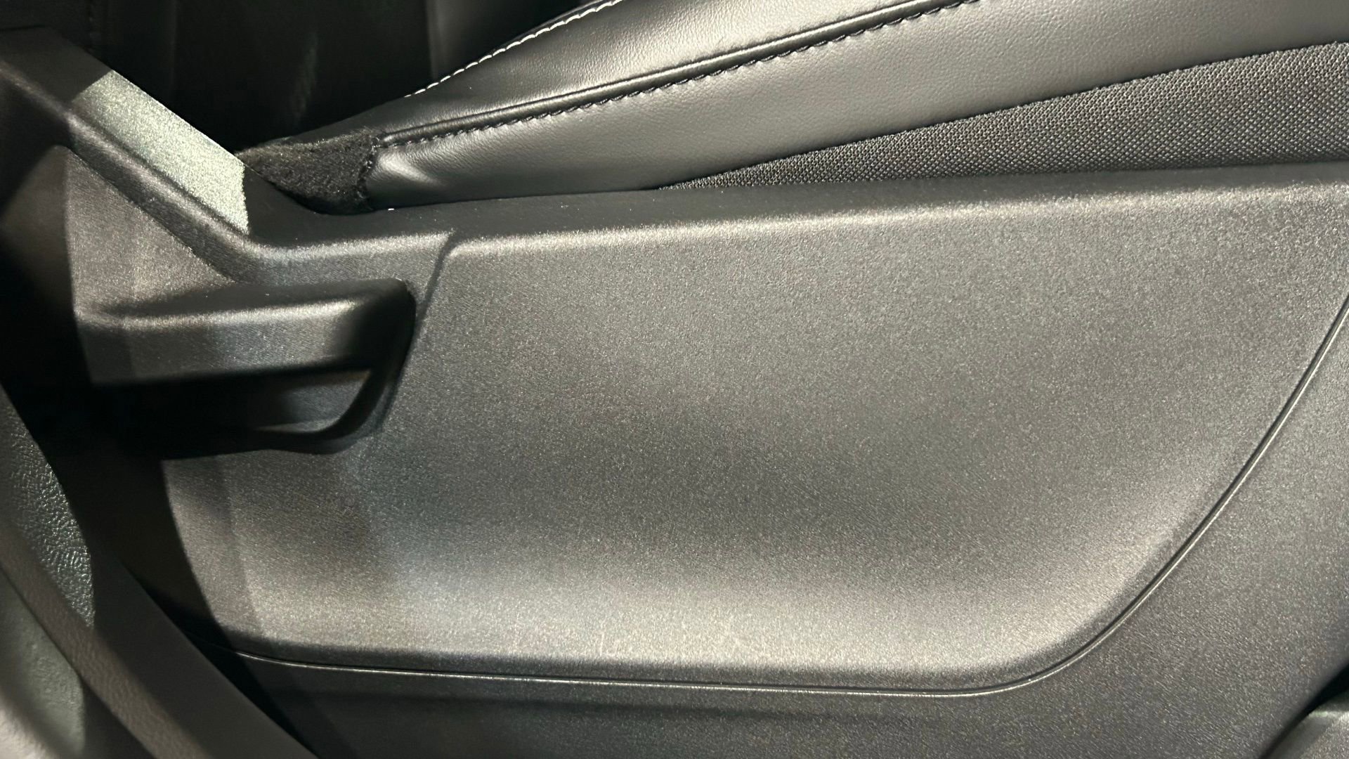 Used 2024 Ford Escape SE FWD image 51