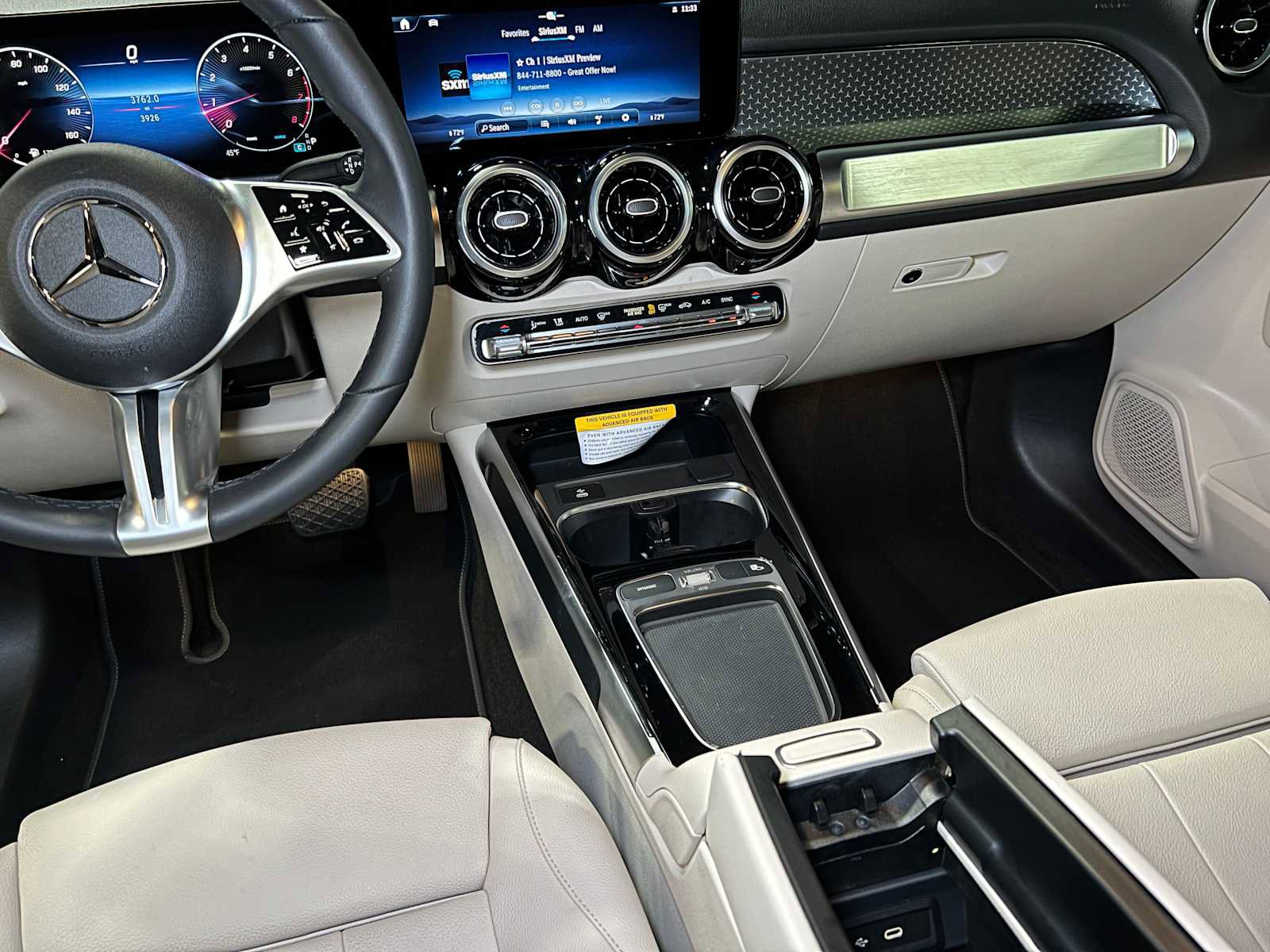 Certified 2025 Mercedes-Benz GLB 250 4MATIC image 31