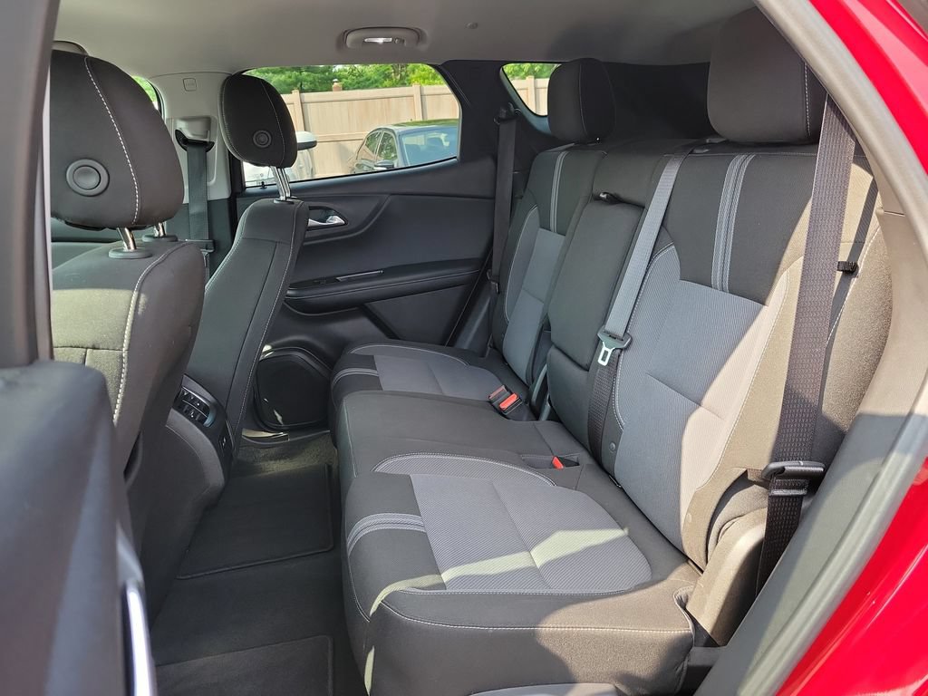 Used 2025 Chevrolet Blazer LT AWD/4WD image 14