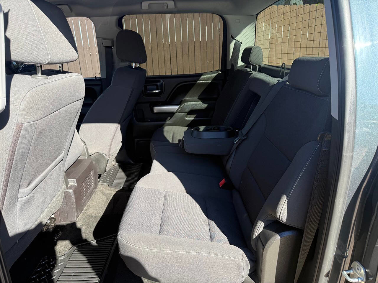 Used 2018 Chevrolet Silverado 1500 LT w/ LT Eassist Package image 17