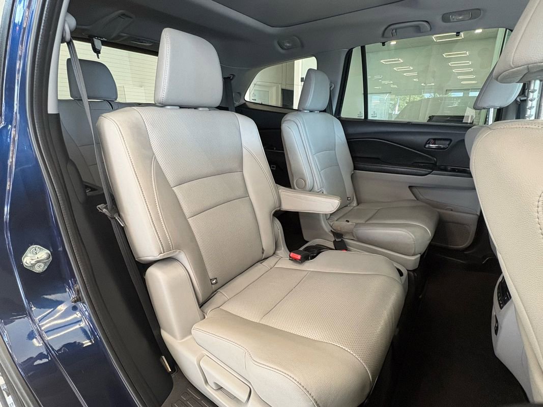 Used 2017 Honda Pilot Elite image 26