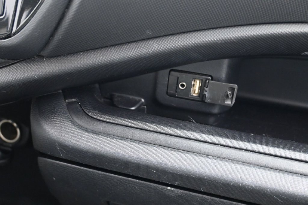 Used 2016 Toyota Prius C One FWD image 15