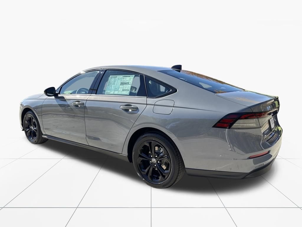 New 2025 Honda Accord SE image 6