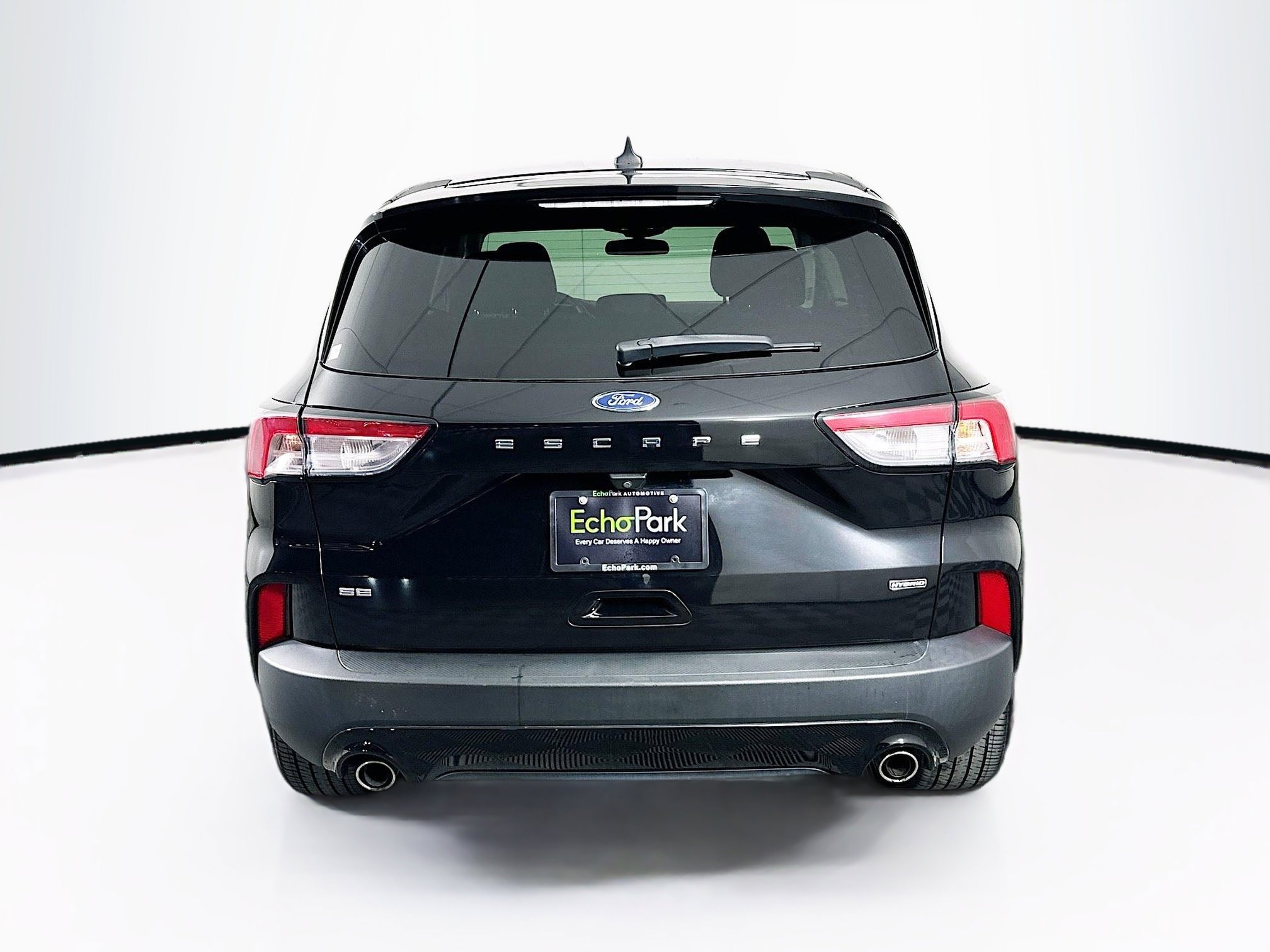 Used 2022 Ford Escape SE w/ SE Sport Appearance Package image 7