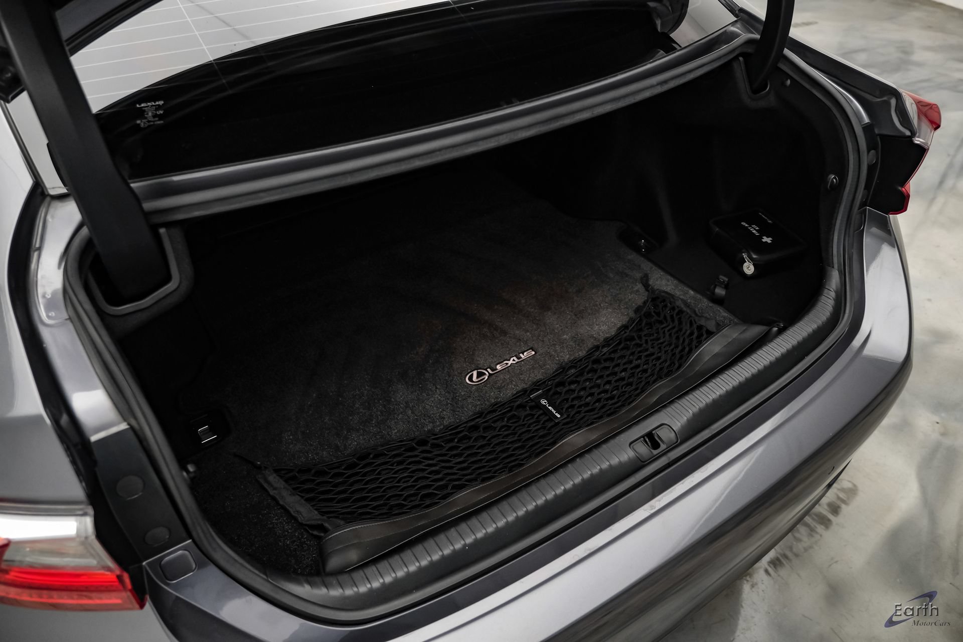 Used 2015 Lexus RC 350 w/ F Sport w/Summer Tires RWD image 99
