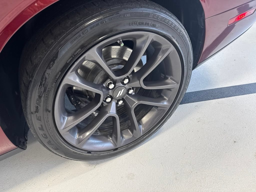 Used 2022 Dodge Challenger R/T Scat Pack RWD image 11