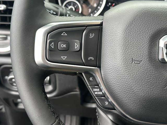 New 2026 RAM 1500 4x4 Crew Cab image 27