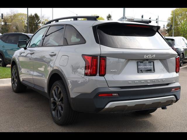 Used 2022 Kia Sorento SX Prestige image 4
