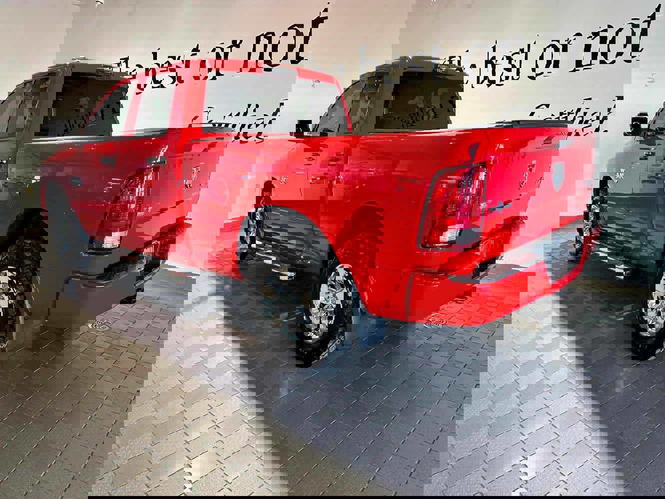 Used 2018 RAM 1500 Express image 6