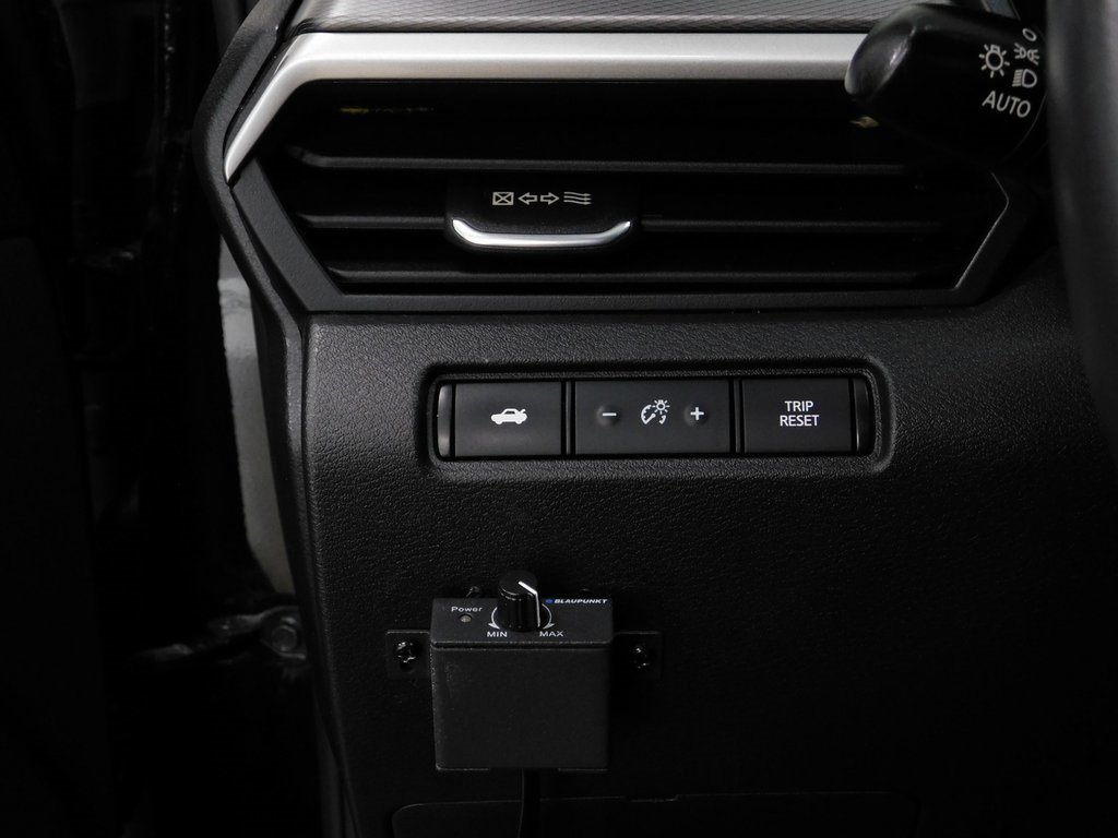 Used 2023 Nissan Altima 2.5 SR image 44