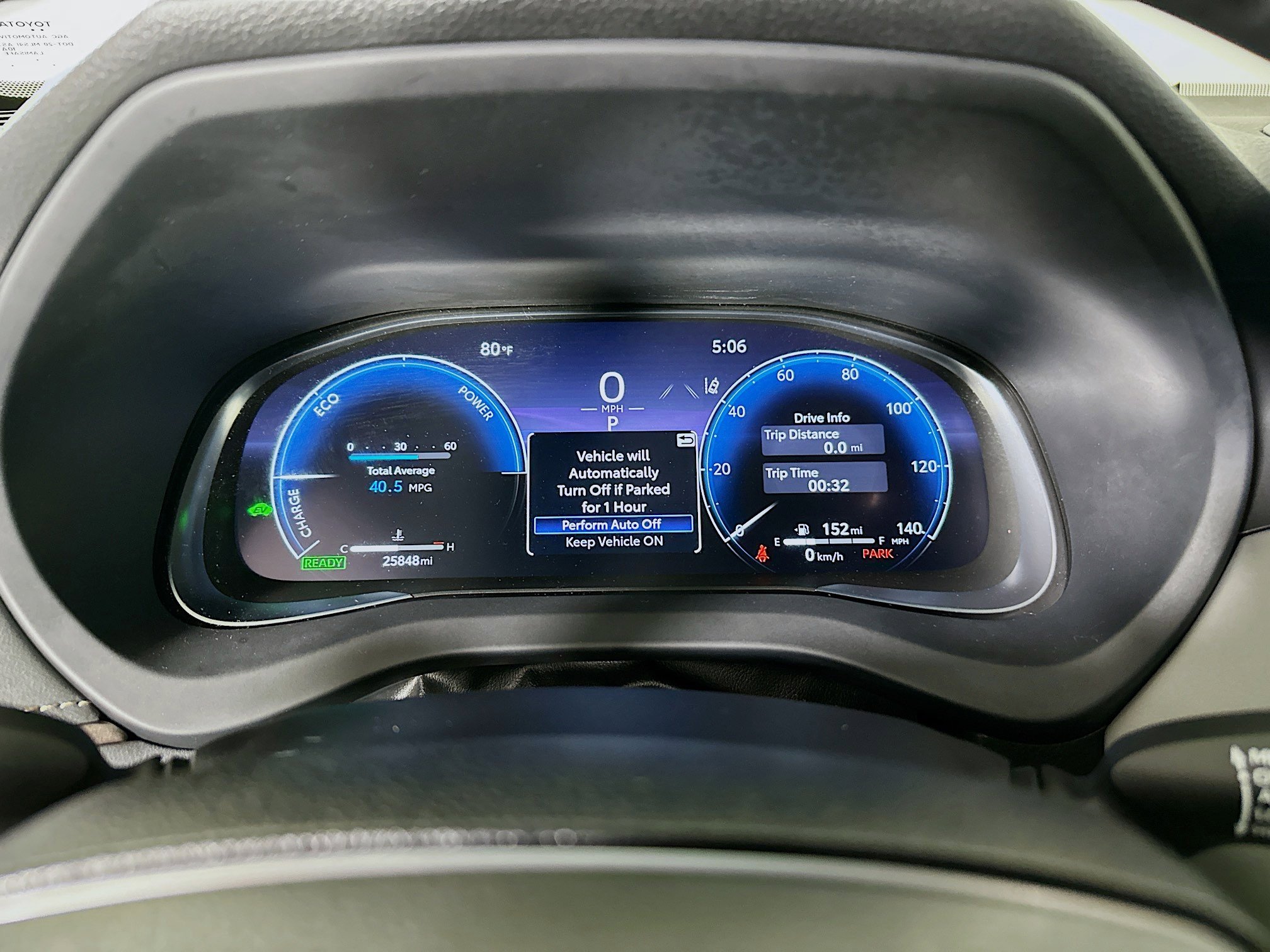 Used 2023 Toyota Venza LE image 19